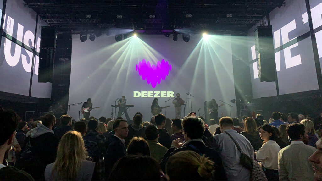 deezer-social-sharing